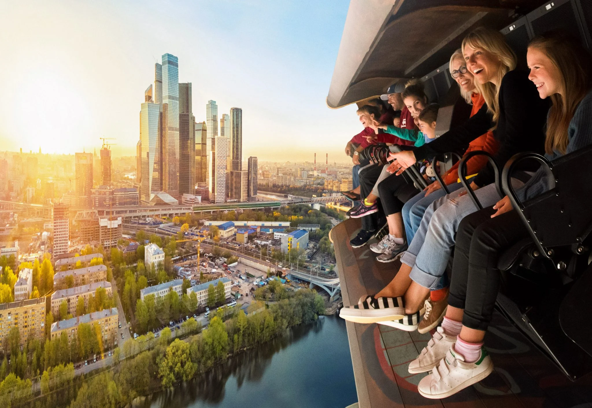Фото Полет над Москвой 2.0 в парке Зарядье - развлечение в Москве | Досугатор